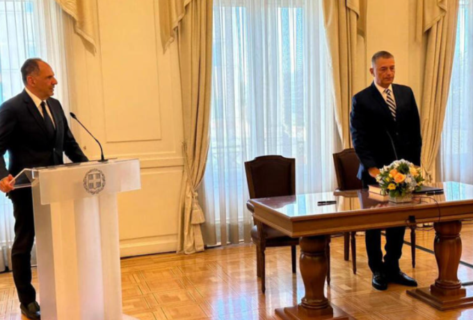 Άγιο όρος: Και επισήμως καθήκοντα διοικητή ανέλαβε ο Αλκιβιάδης Στεφανής